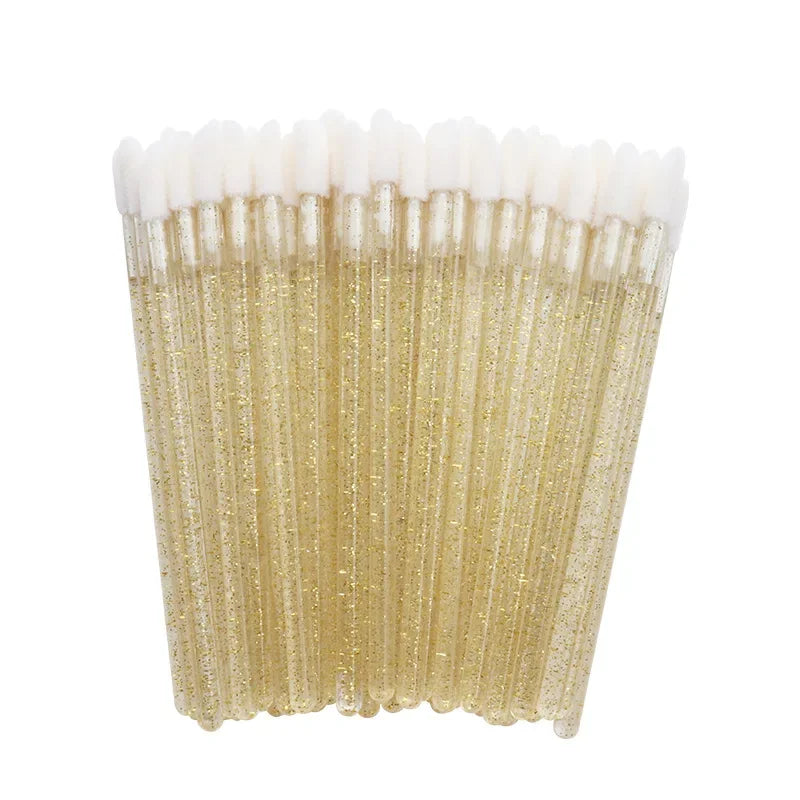 Set of 500 disposable lip wand applicators from amzzonstore, ideal for lipstick and gloss application, professional makeup tools.